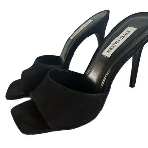 Steve Madden Size 8 Black Suede